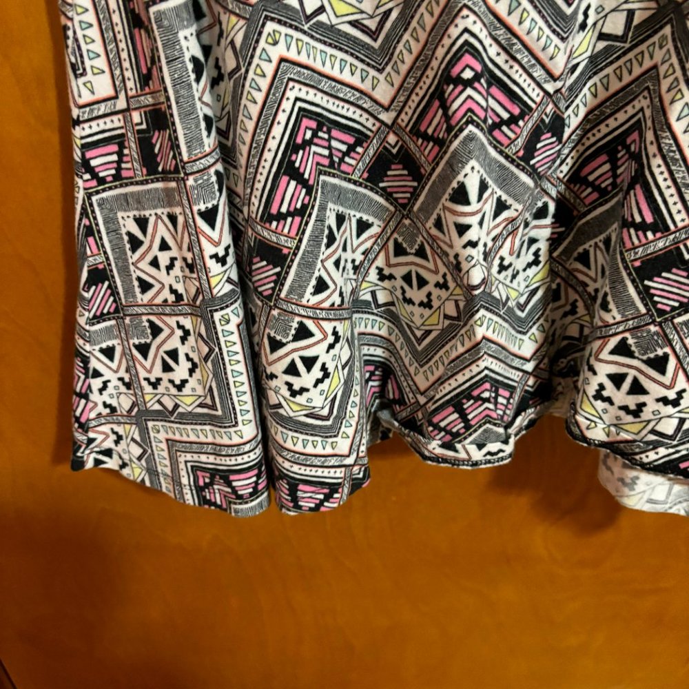 Pink Victoria Secret Geometric Print Circle Skirt Size Small - Picture 11 of 12
